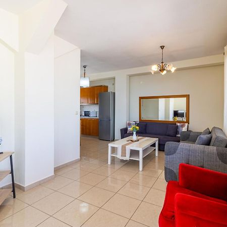 Finas Penthouse,Private Terrace,Great View,Mins From Sea Apartamento Cavala Exterior foto